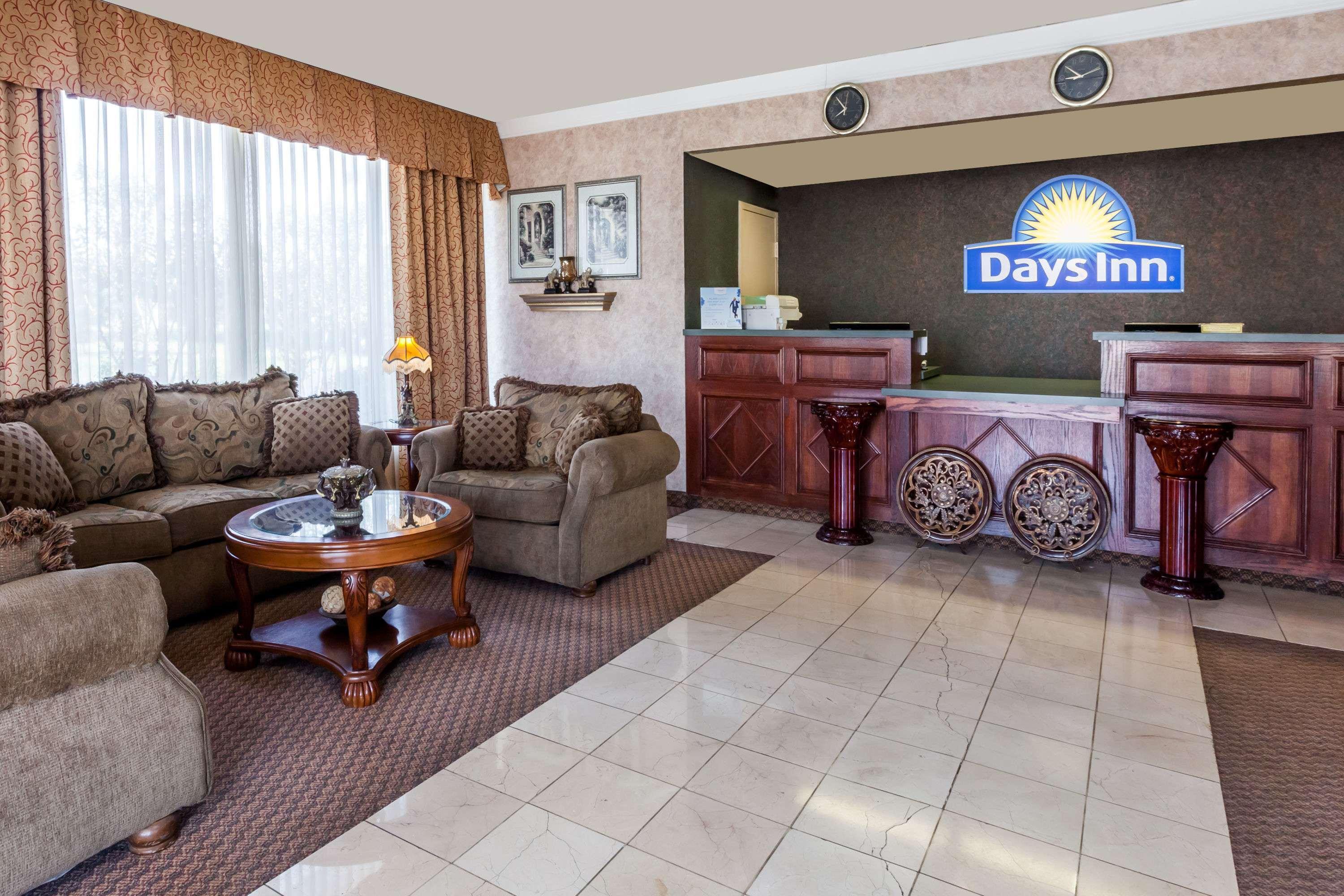 Days Inn By Wyndham Hillsboro Tx Exterior photo